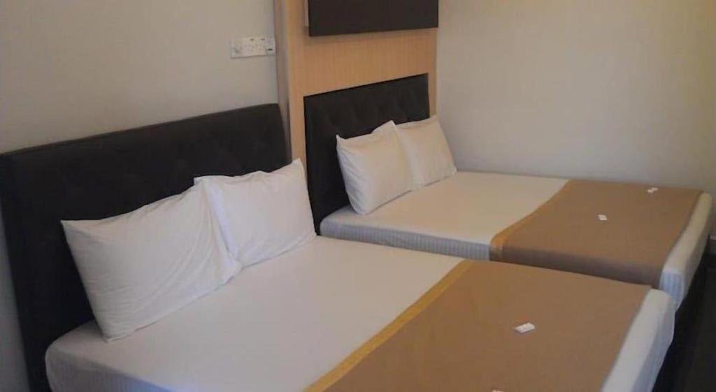 เซอร์ดัง บิซิเนสโฮเต็ล Hotel เซอรีเคมบางัน ภายนอก รูปภาพ